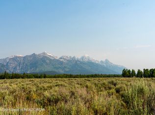 305 E Trap Club Rd, Jackson, WY 83001