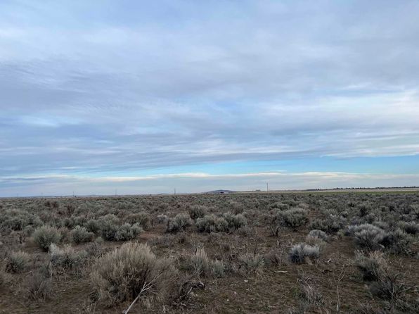 Benjamin Lake Rd #502, Christmas Valley, OR 97641