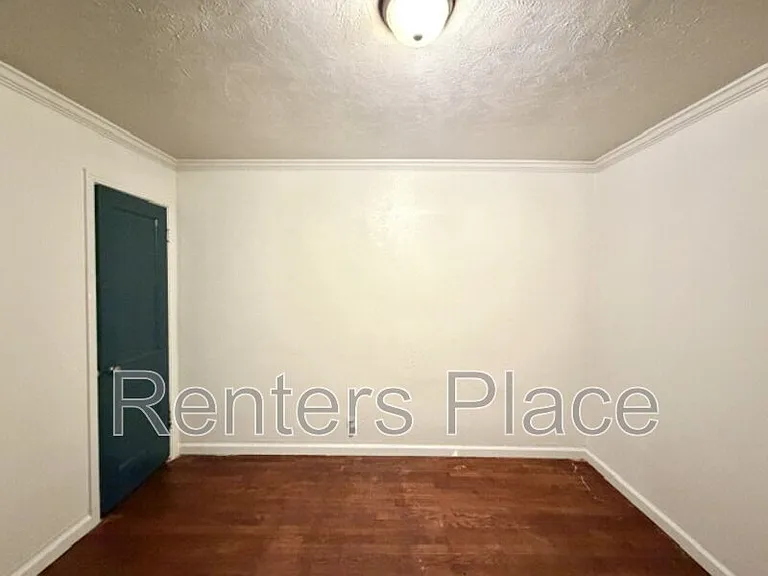 4308 E 4th Pl — Photo 8