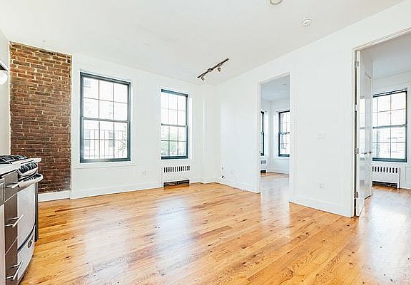 4th image of 220 Bushwick Ave APT 5F