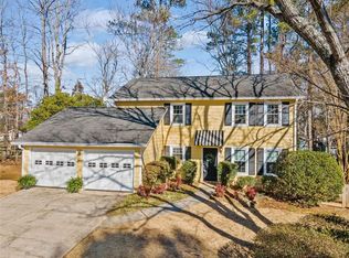 585 Tyson Knls, Roswell, GA 30076