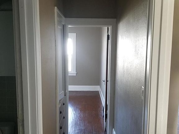 5th image of 2802 Knight Ave