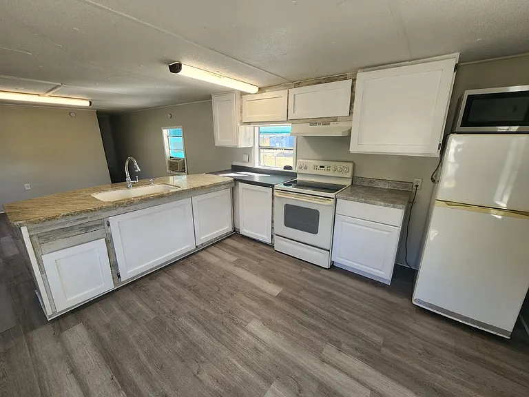 6519 Sandra Dr — Photo 18