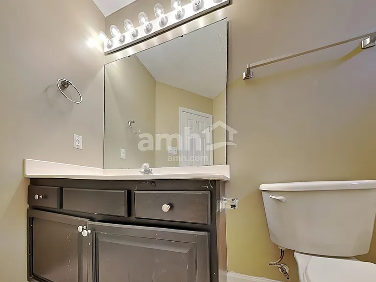 112 Pine Orchard Ct — Photo 14