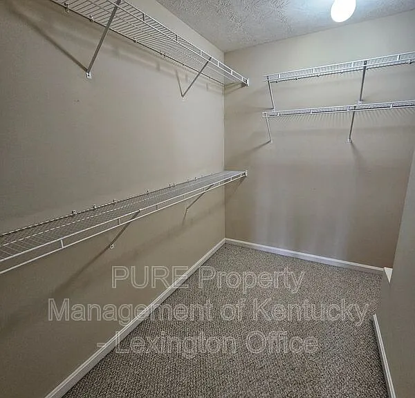 3169 Roundway Down Ln — Photo 17