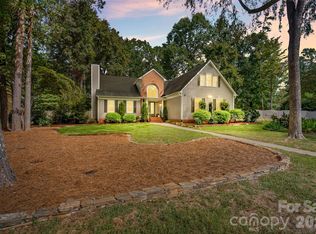 9831 Spring Harvest Dr, Mint Hill, NC 28227