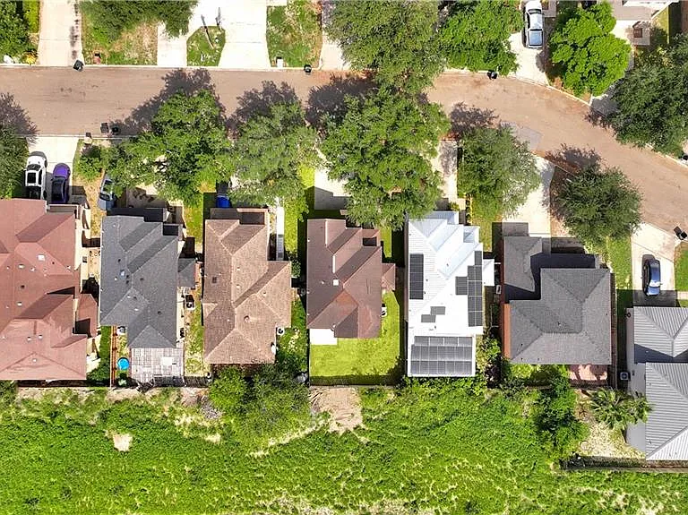 3209 Black Oak Ln — Photo 22
