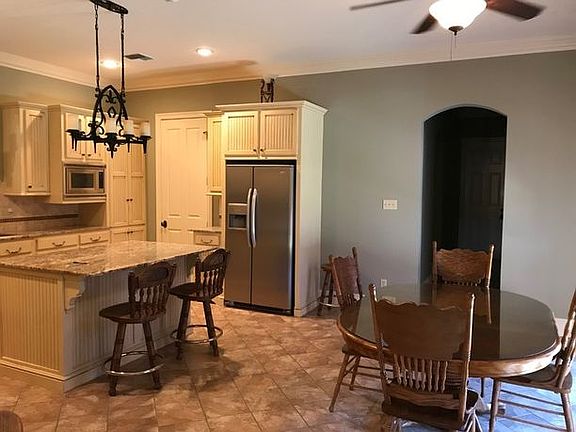 5th image of 226 Settlers Trace Blvd