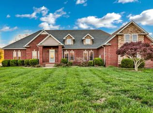 476 Maxshire Ct, Clarksville, TN 37043