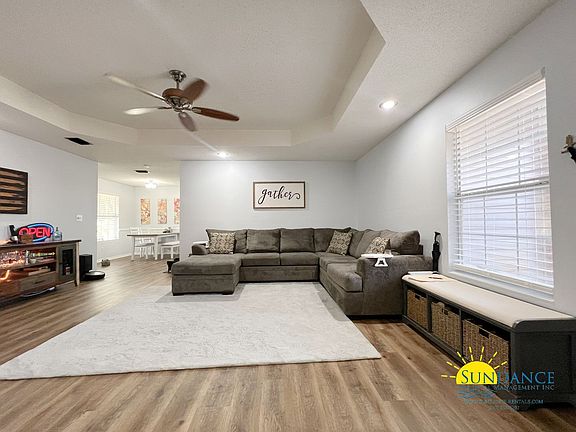 3rd image of 789 Pearl Sand Dr