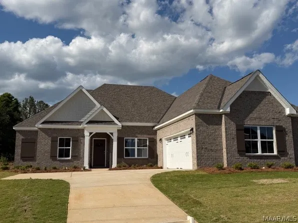 105 Clark St, Prattville, AL 36066