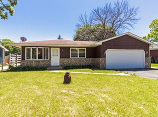 10343 W Wadsworth Rd, Beach Park, IL 60099