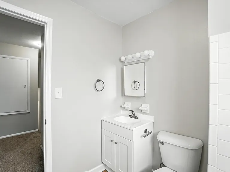 253 S Liberty St #2 — Photo 17