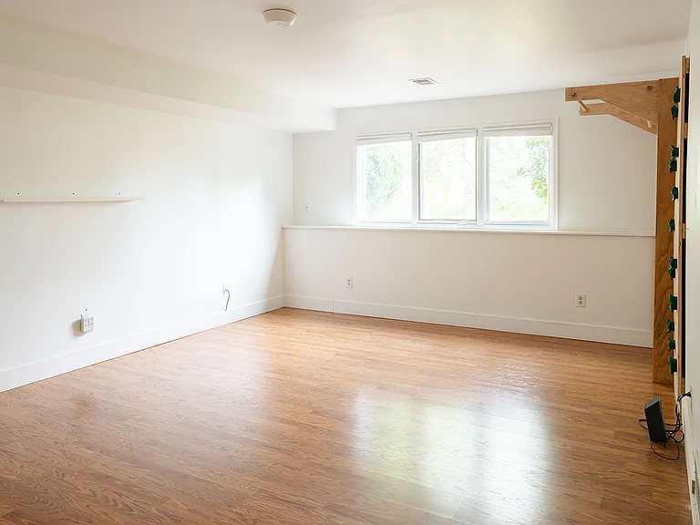 5630 Hummel Ln — Photo 7