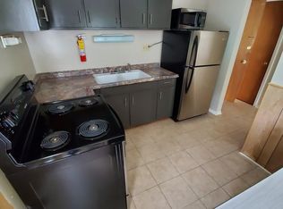 1110 Claflin Rd APT 101, Manhattan, KS 66502