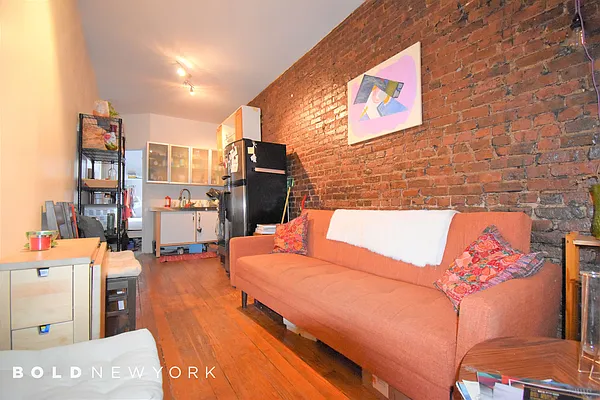 Rented by Bold New York | media 3