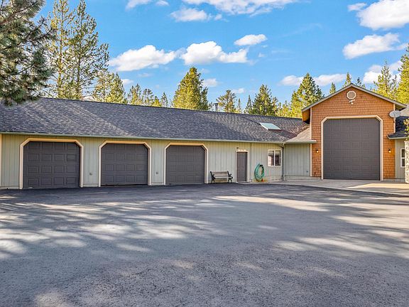 3rd image of 55550 Heidi Ct