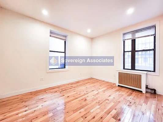 Rented by Sovereign Associates | media 19