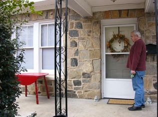 11 Dixie Trl, Raleigh, NC 27607