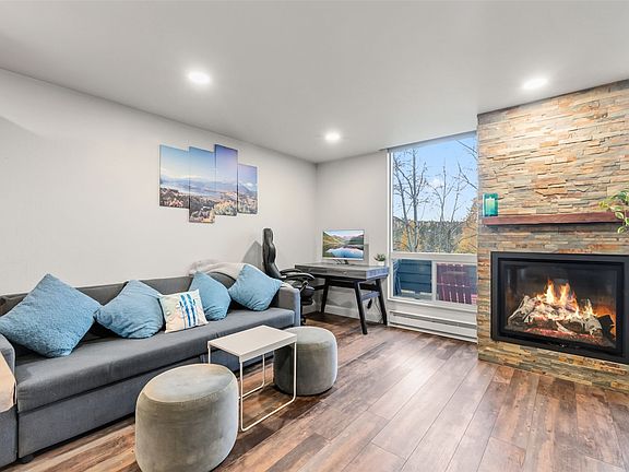 2nd image of 490 Straight Creek Dr APT 520