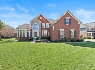 11205 Glen Avon Way, Zionsville, IN 46077