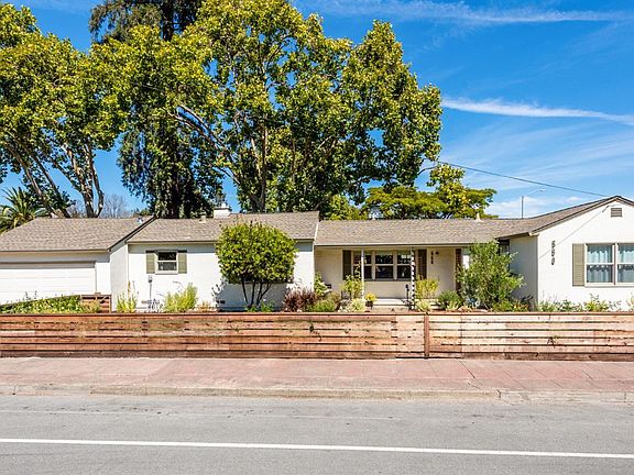 4th image of 556 Alderbrook Drive