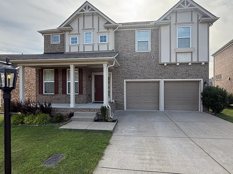1629 Robindale Dr — Photo 19