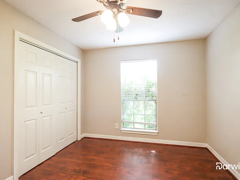 7414 Pebblemill Ln — Photo 8