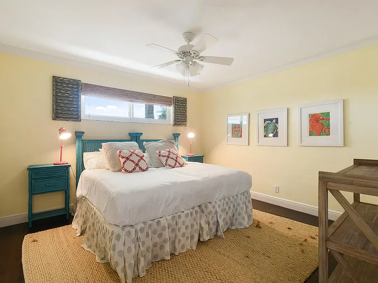325 Beach Rd #301 — Photo 43
