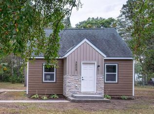 3805 N Shore Dr, Eau Claire, WI 54703