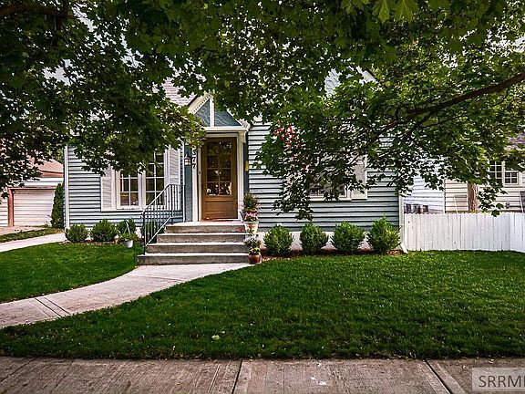 2nd image of 377 12th St