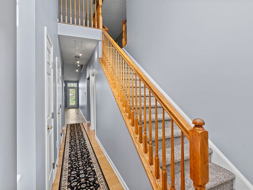 Stairs to upstairs
