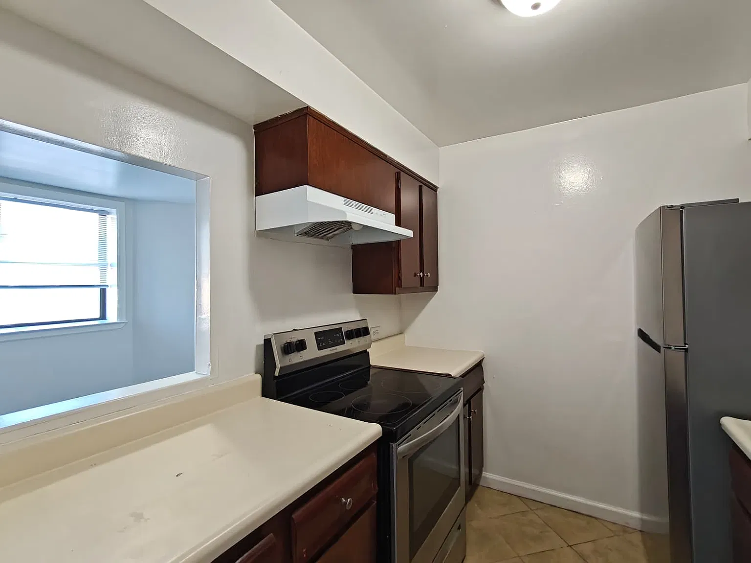 East Germantown's Next Hot 1-Bedroom! — Photo 3