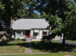 2761 Oak Park Blvd, Cuyahoga Falls, OH 44221