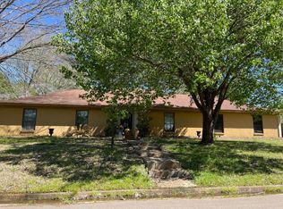 6242 Tanglewood Dr, Jackson, MS 39213