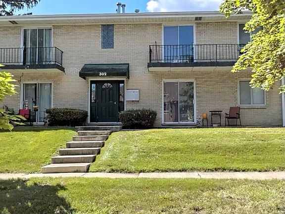 5th image of 302 S Cass Ave APT 2W