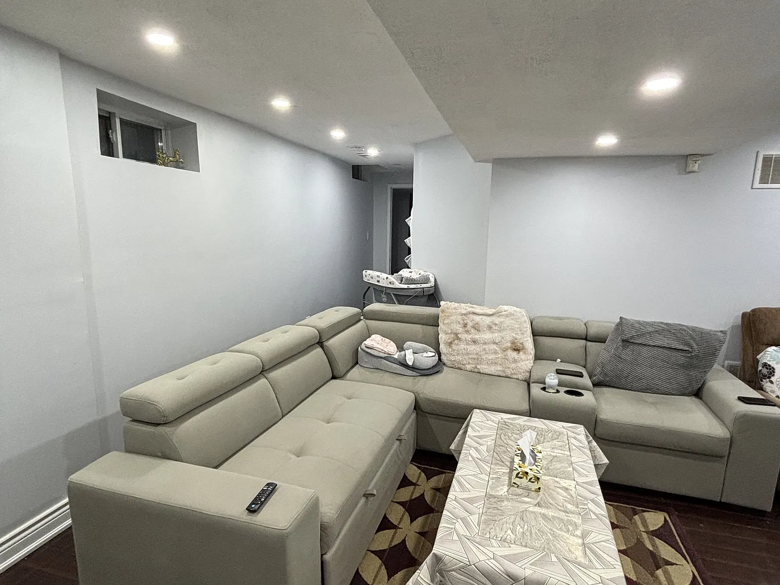 2 bed, $1,800 — Photo 2