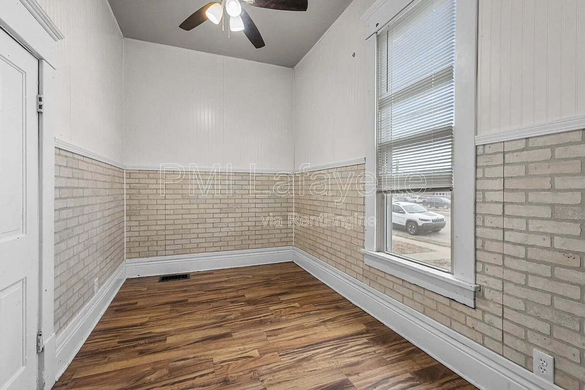 Building Photo - 1502 N 13th St
