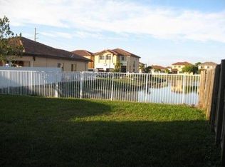 15643 SW 18th St, Miami, FL 33185