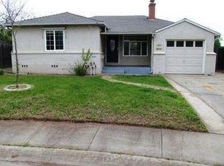 5301 73rd St, Sacramento, CA 95820