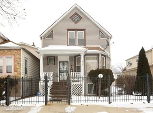 8119 S Burnham Ave, Chicago, IL 60617
