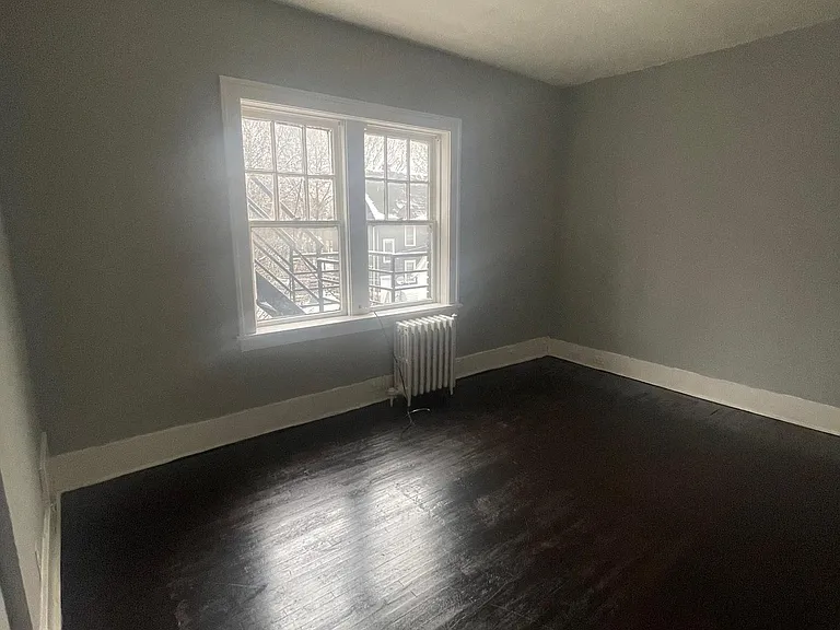 237 Field St #9 — Photo 4