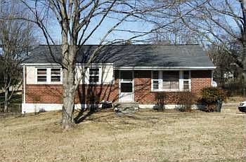 5th image of 601 Bel Air Dr