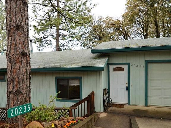 2nd image of 20235 Chapel Dr