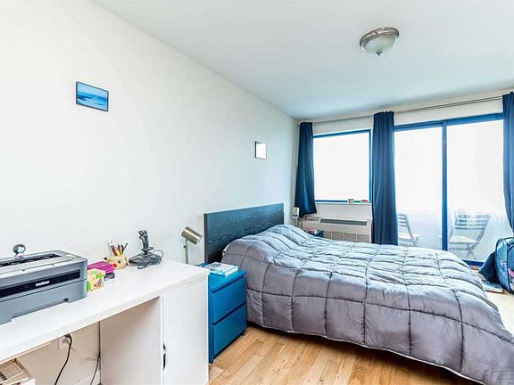 4th image of 3080 21st St APT 6B