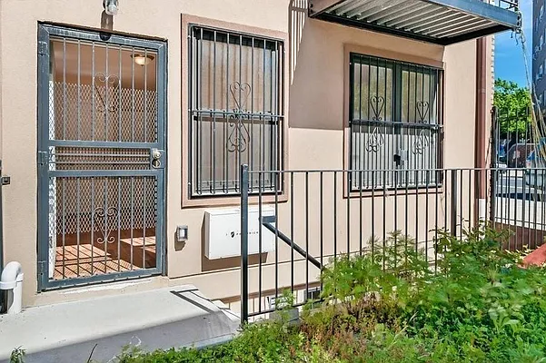 Rented by Premier Metro Realty Corp | media 18