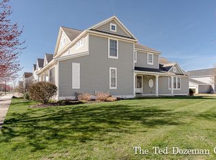 880 Main St, Holland, MI 49423