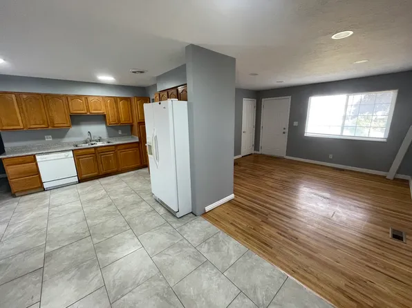 1810 W Champagne Ave S, Salt Lake City, UT 84129