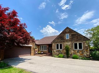 303 Oak Ln, Bedford, IN 47421