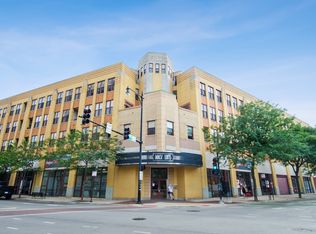 1645 W School St APT 201, Chicago, IL 60657
